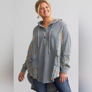 Oli & Hali waffle knit flannel pullover!!